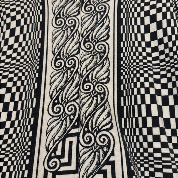 Very Rare Gianni Versace Baroque Optical Greca print Tshirt - Picture 3 of 9